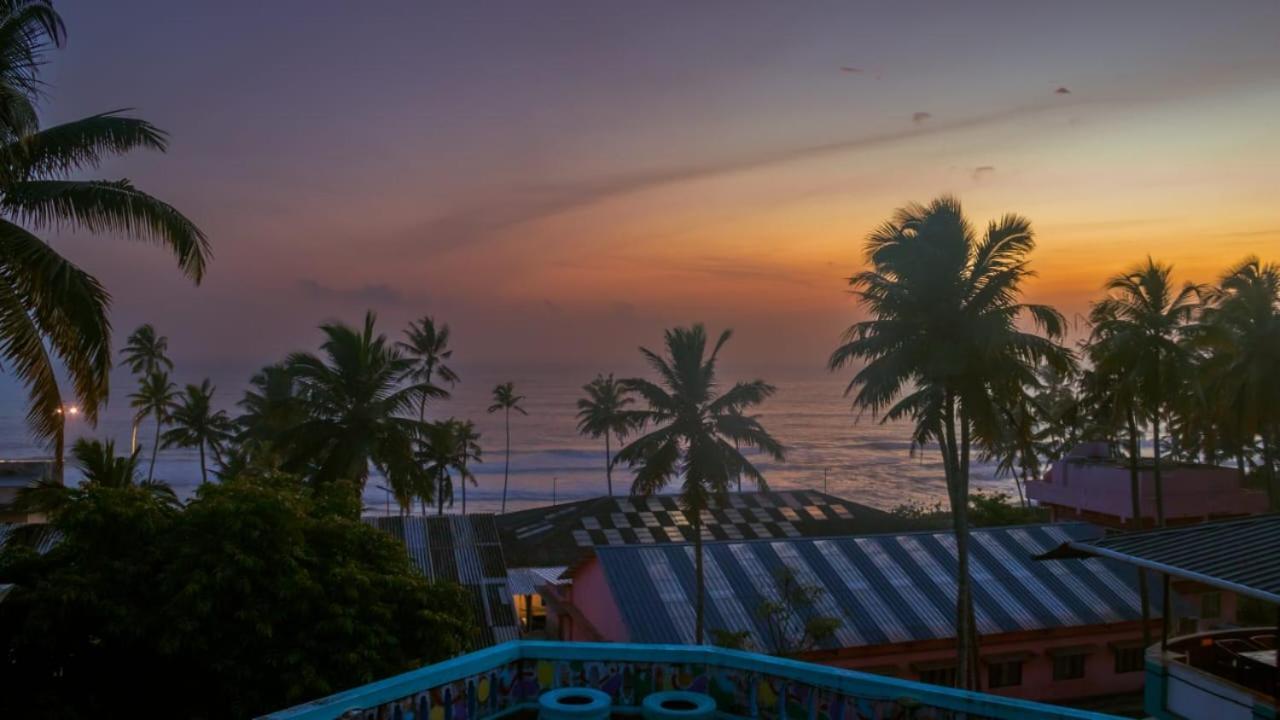 Hotel Surf N Sea à Thiruvananthapuram Extérieur photo