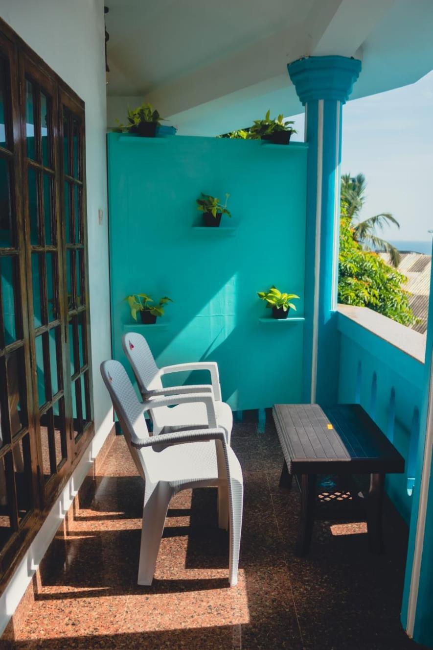 Hotel Surf N Sea à Thiruvananthapuram Extérieur photo